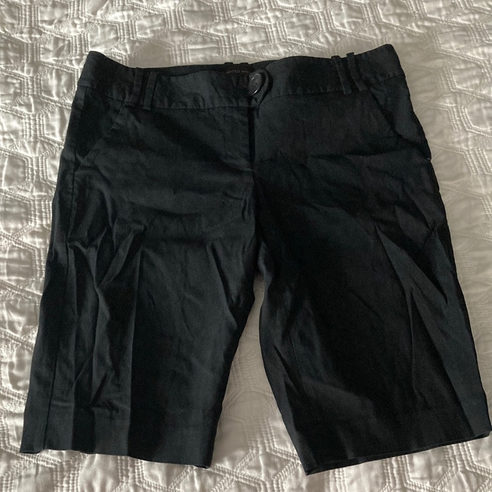 Black The Limited exact stretch shorts